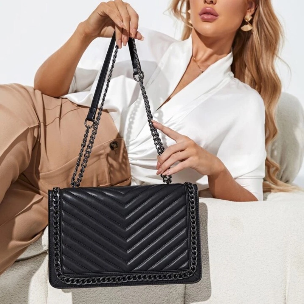 Chevron Chain Flap Square Bag